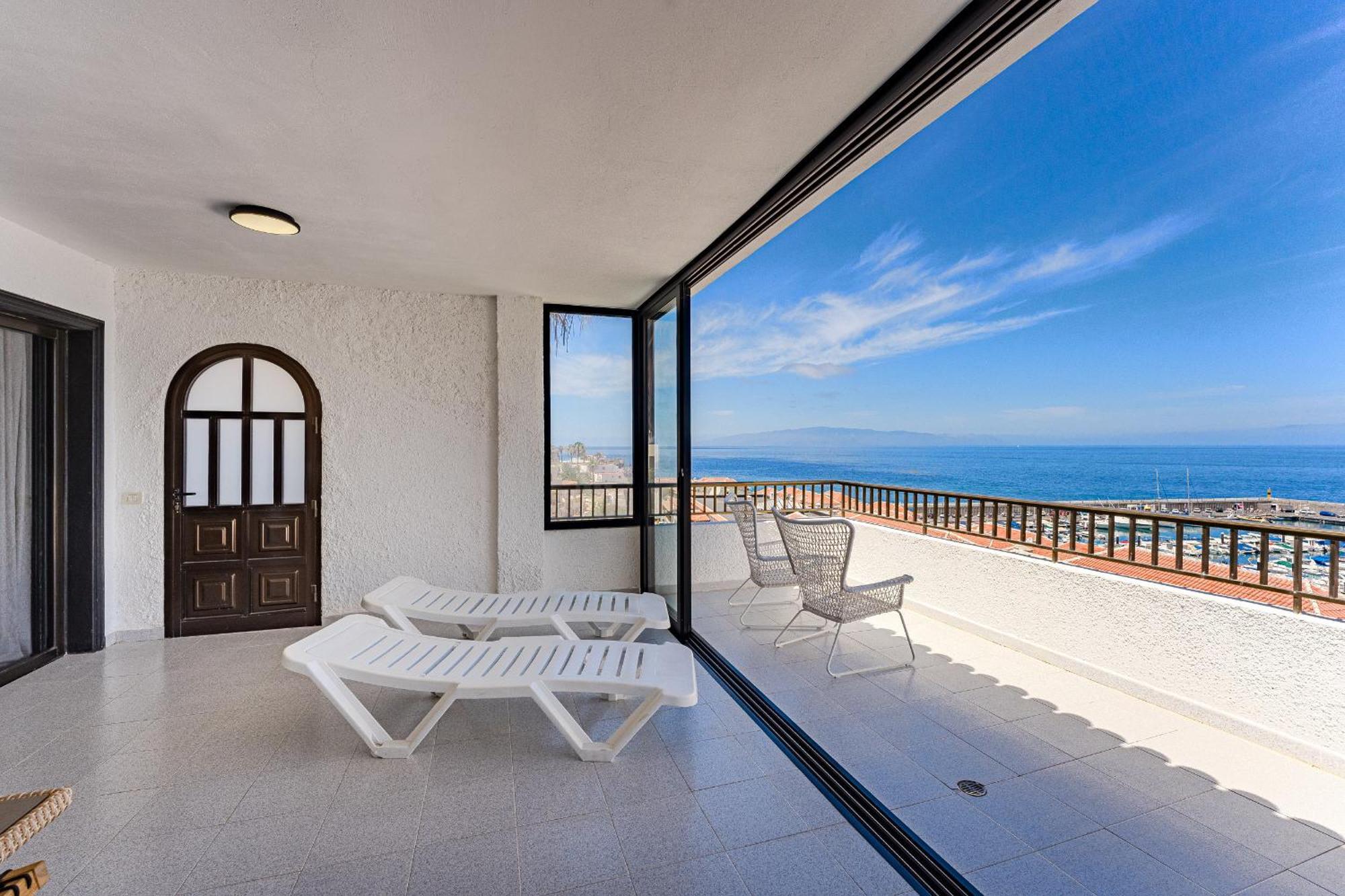 Panoramic View Apartment In Los Gigantes アカンティラド・デ・ロス・ヒガンテス エクステリア 写真