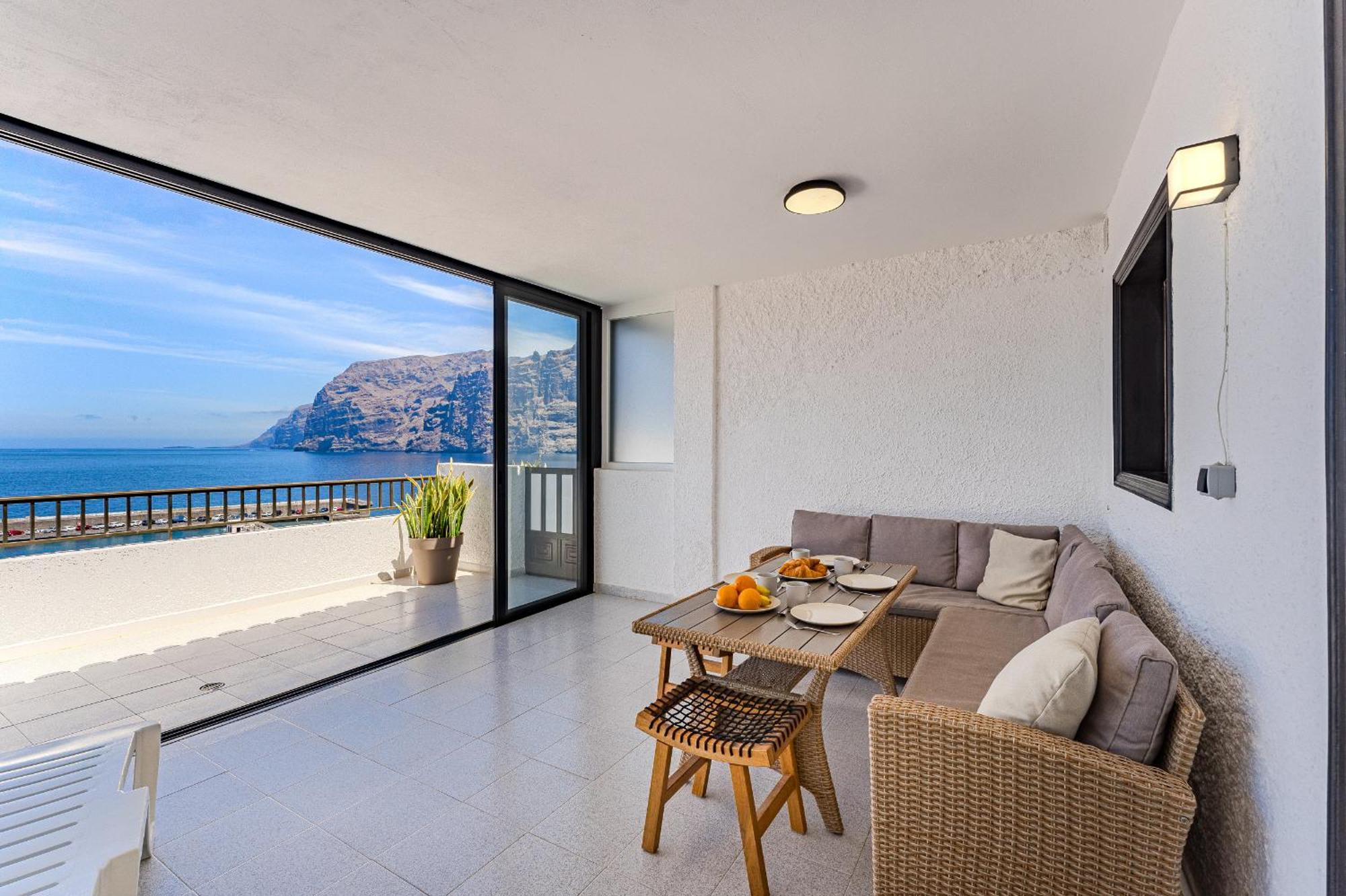 Panoramic View Apartment In Los Gigantes アカンティラド・デ・ロス・ヒガンテス エクステリア 写真